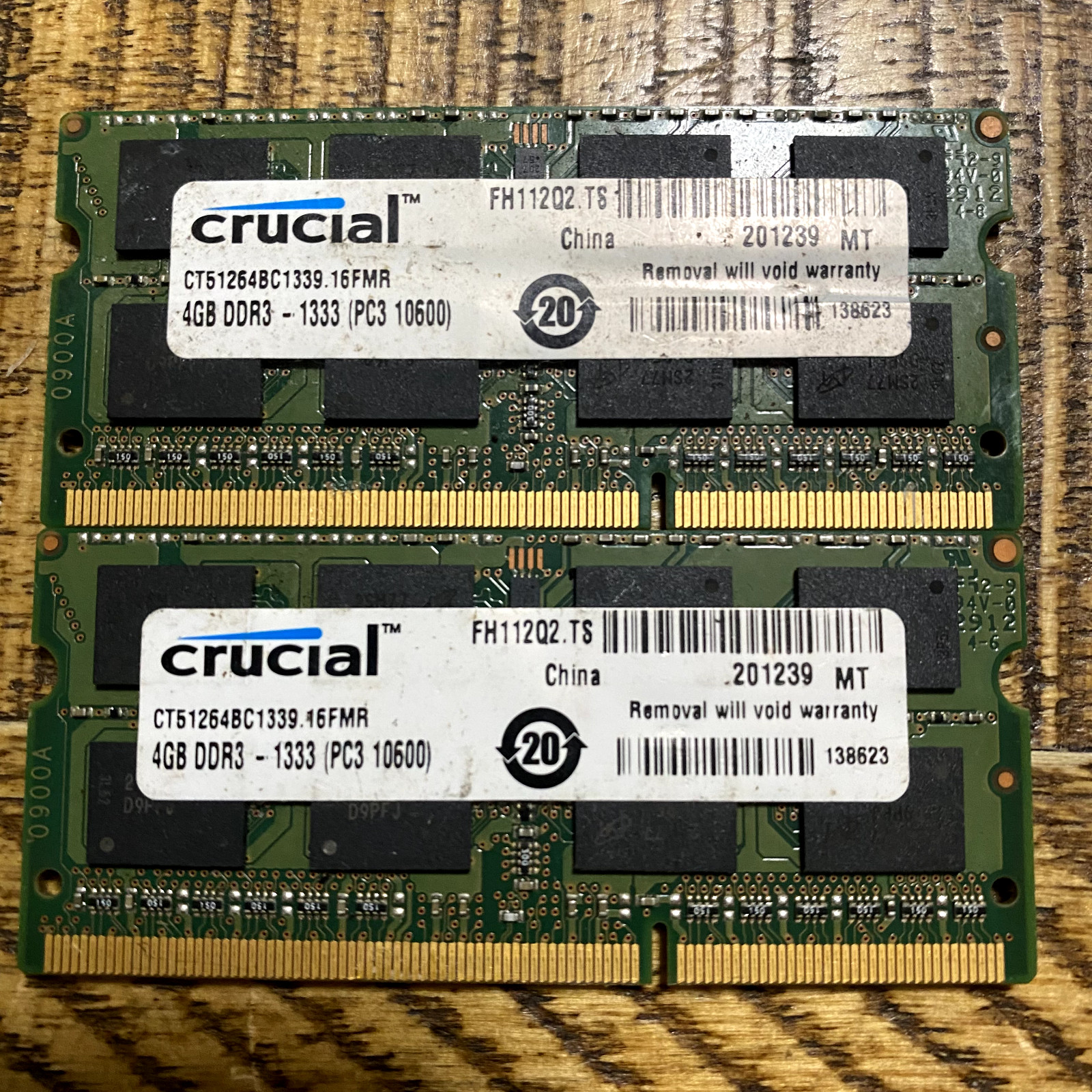 2-PACK Crucial 4GB DDR3 1333 MT/s (PC3-10600) CL9 SODIMM 204-Pin CT51264BC1339