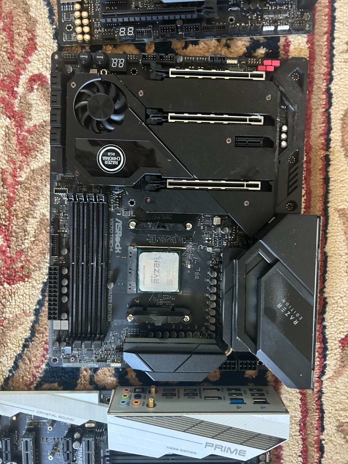 ASRock X570 Taichi Razer Edition AM4 Motherboard + AMD Ryzen 5700 CPU Com