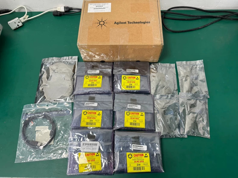 1pcs Keysight Agilent E2649B USB2.0 Test Fixture Kit