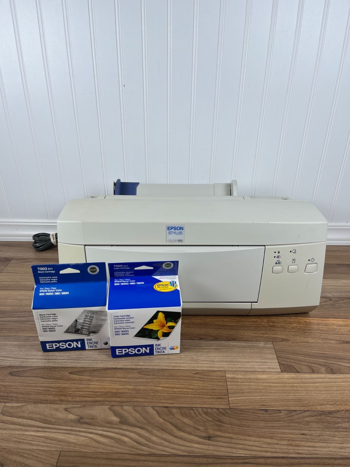 Epson Stylus Color 900 Printer Model Number P120A with cords + NEW INK