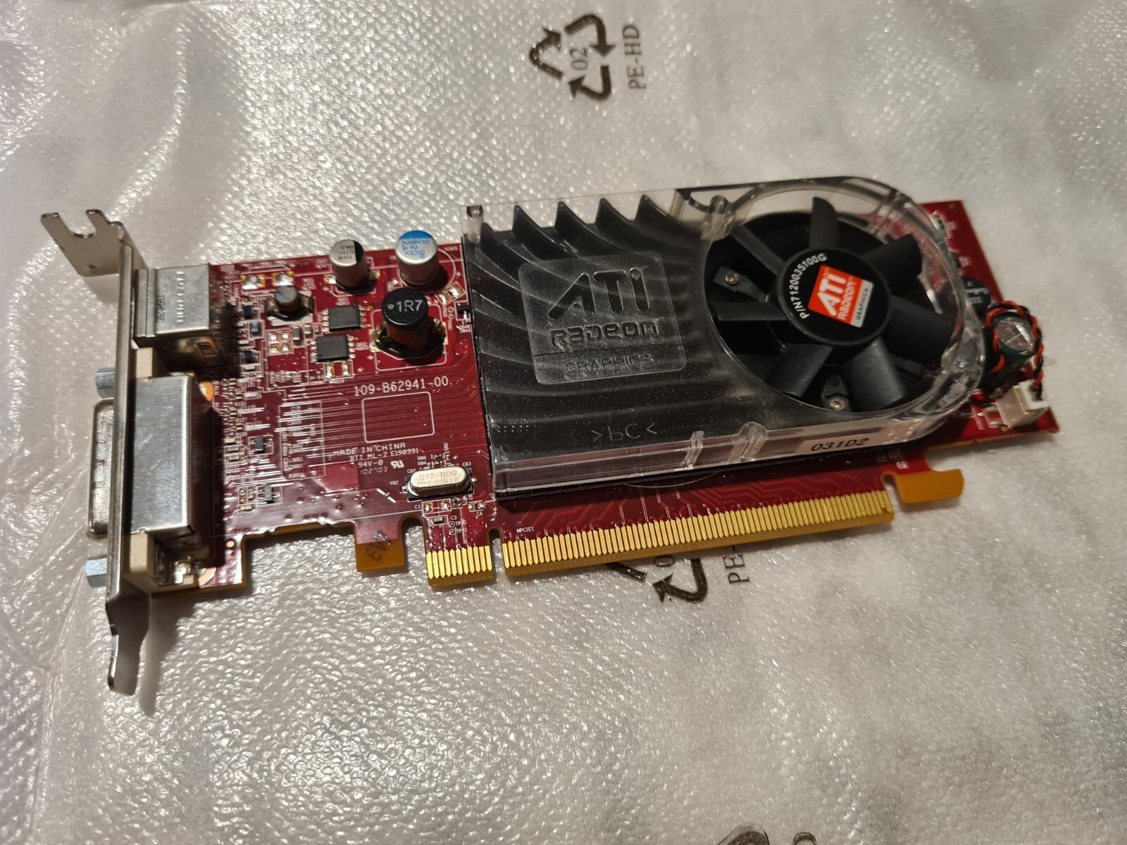 Dell CN-0Y103D ATI Radeon HD3450 PCI-E DMS-59 256MB Video Graphics Card