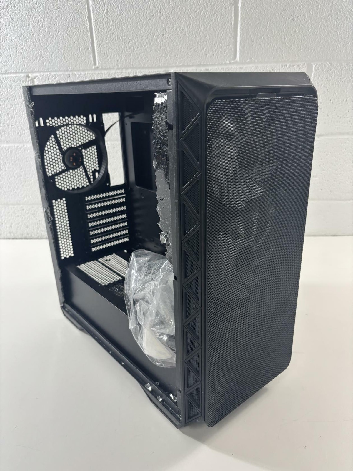 Montech AIR 903 MAX, E-ATX Mid Tower Case (READ) (Usable)