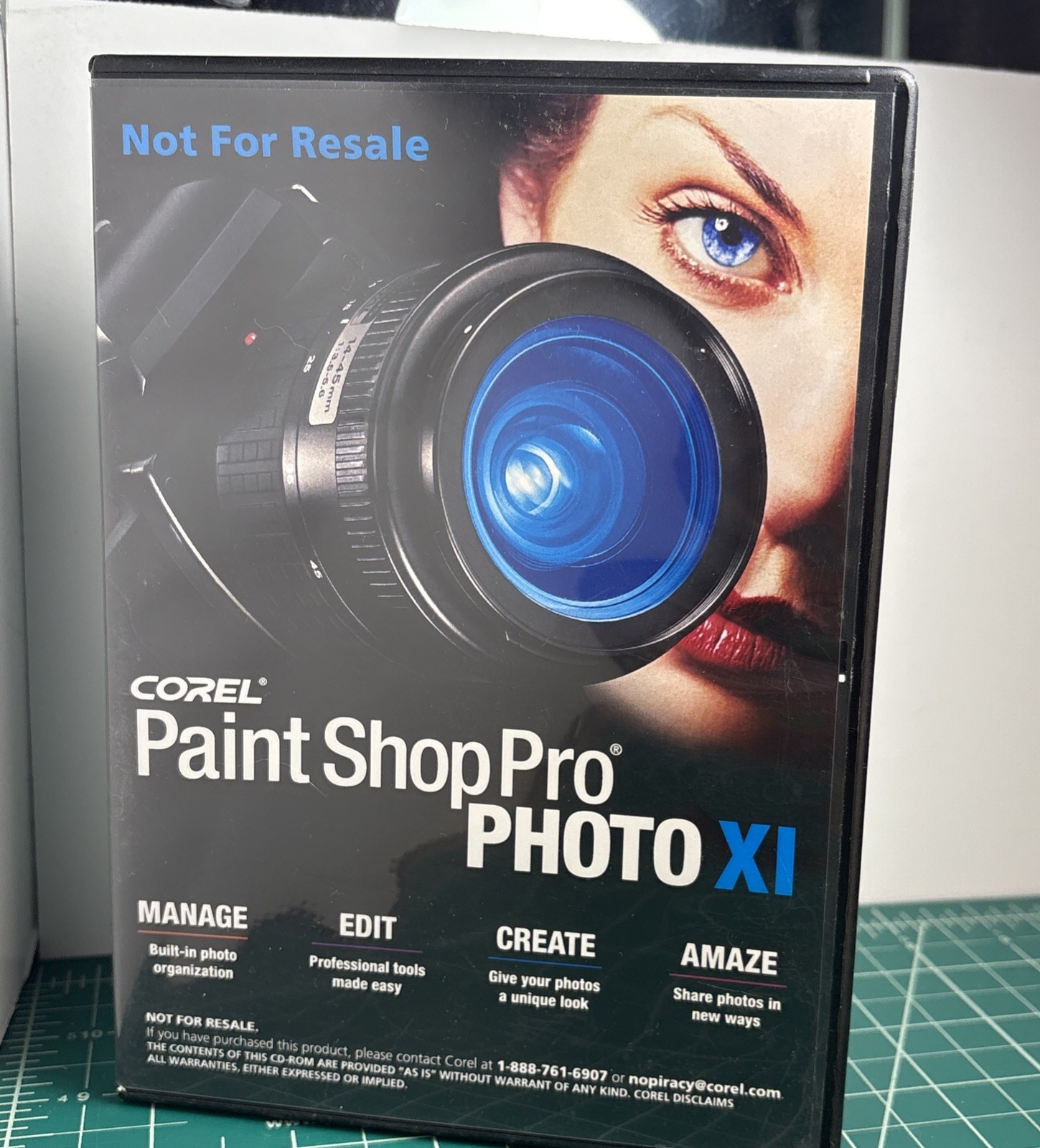 Corel PaintShop Photo Pro XI Software In Case 2006 Physical Media