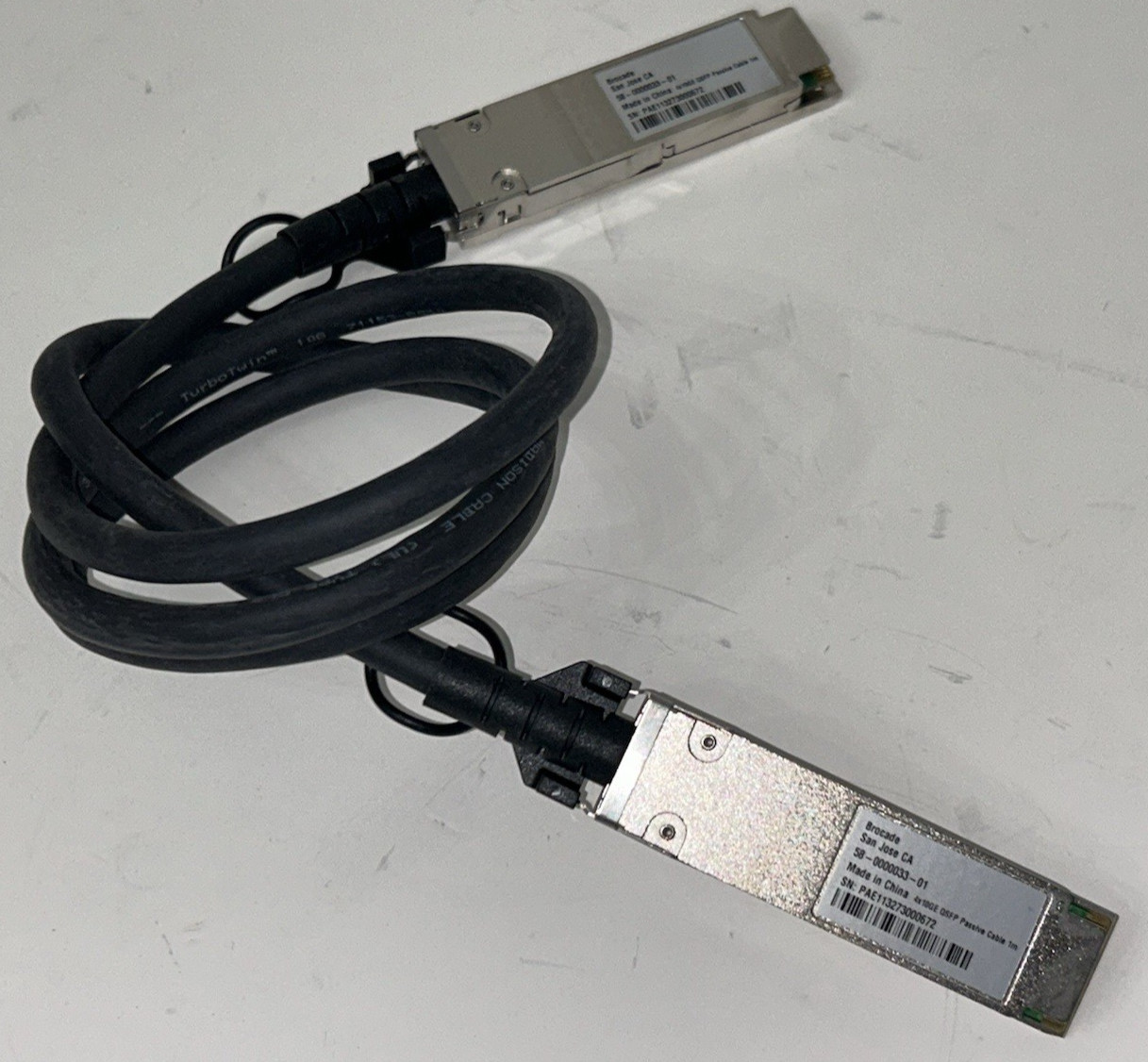 "LOT OF 30" BROCADE 58-0000033-01 4x10GE QSFP PASSIVE CABLE 1M