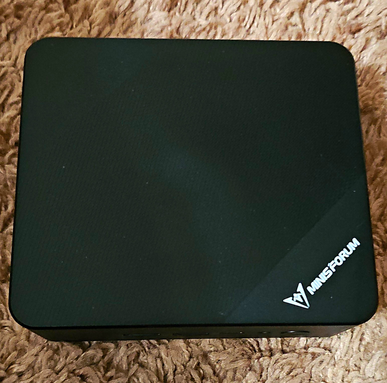 MINISFORUM UN100P Mini PC Desktop, Slim Black, USB-C HDMI RJ-45 USB 3.0