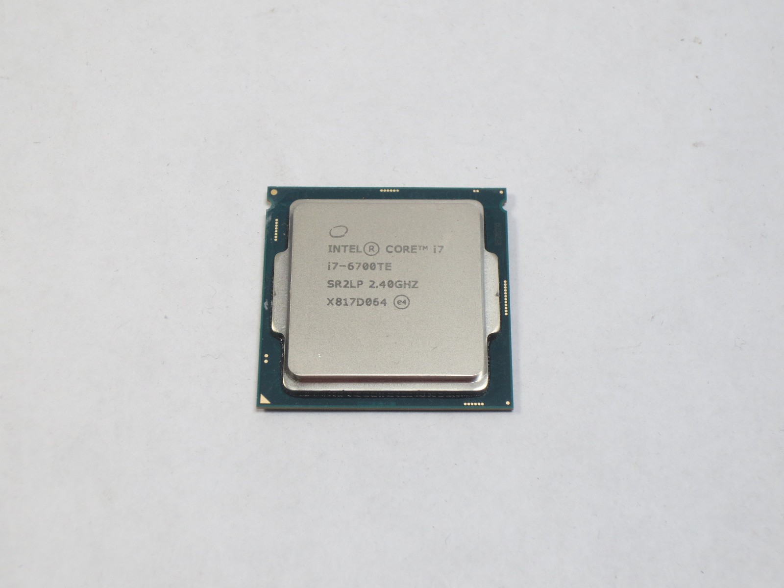 Intel Core i7-6700TE 2.40GHz Quad-Core LGA1151 Computer CPU Processor SR2LP