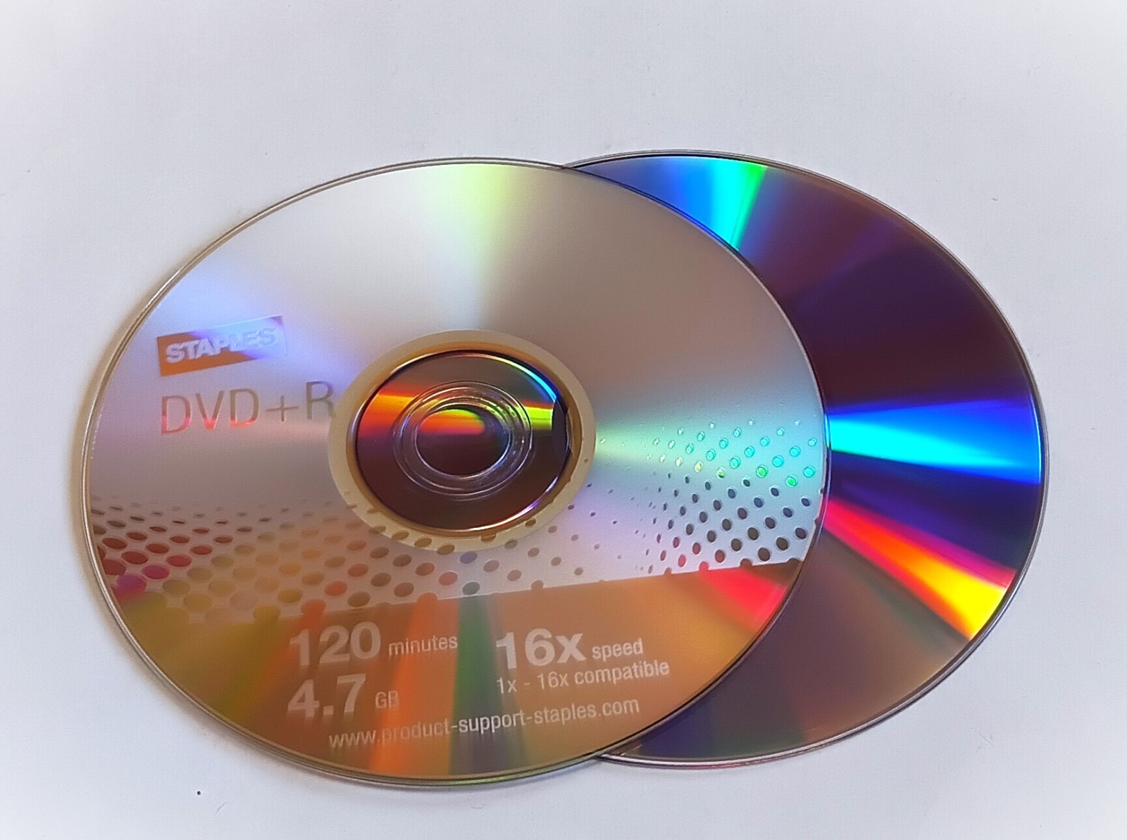 New STAPLES 25-Pack  Blank 4.7GB DVD+R 120 min Recordable