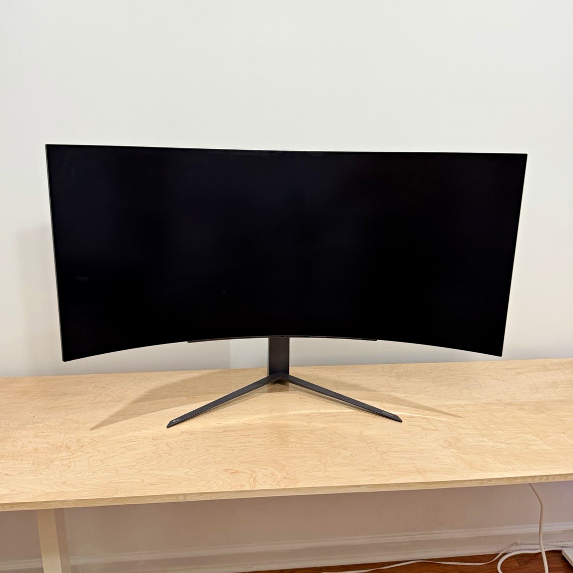 LG UltraGear 45GR95QE 45" Curved OLED 21:9 240Hz 3440x1440 HDMI/DP