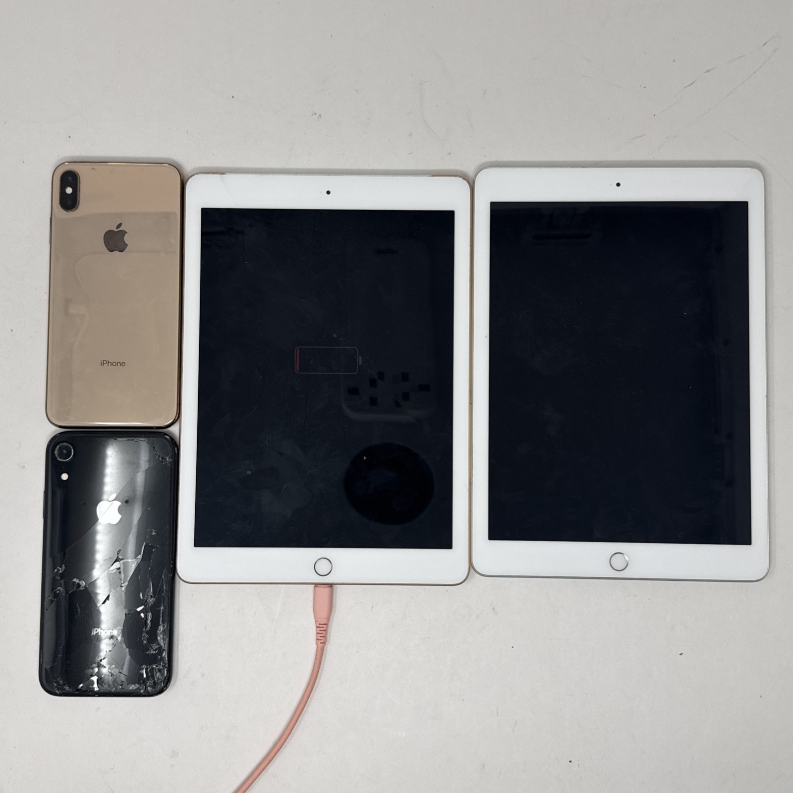 Apple iPad 6th Gen iPhone XR X Series Lot For Parts Repair 