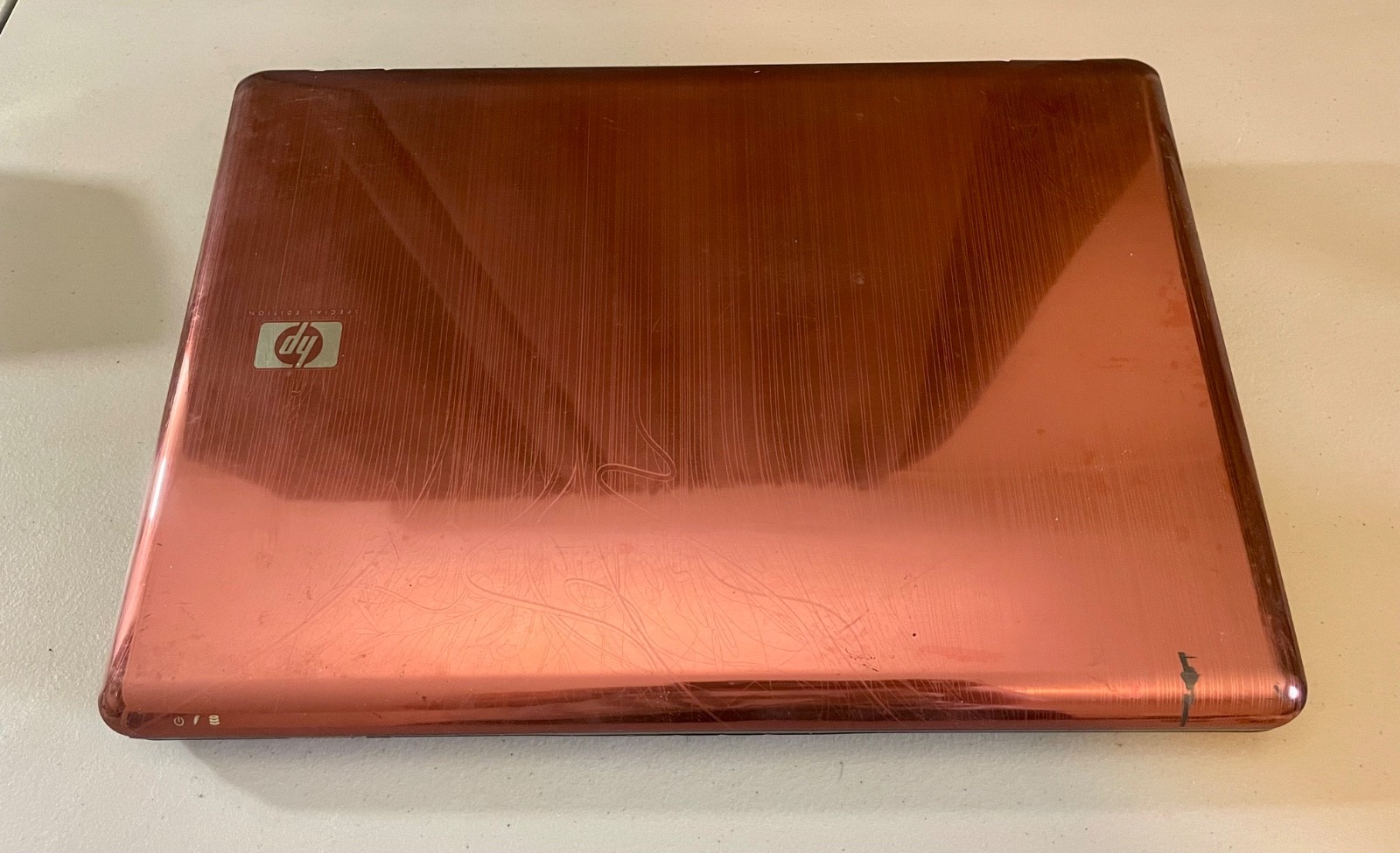 HP Pavilion DV6985SE DV6700 Untested For Parts/Repair No Battery