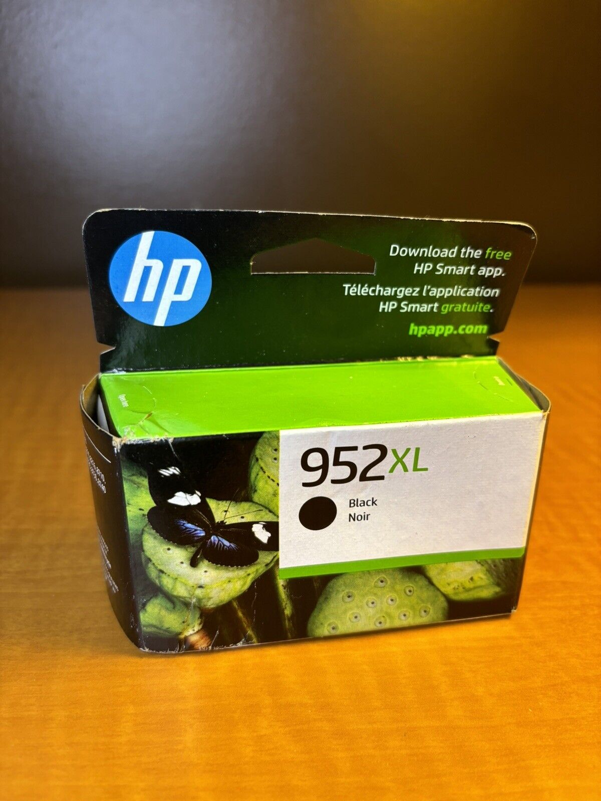 New Sealed HP 952XL Genuine OEM Black Ink Cartridge F6U19AN Exp: April 2024