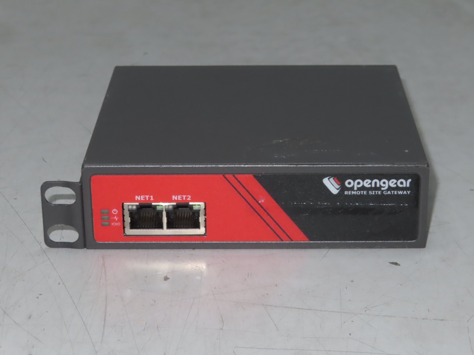 OpenGear ACM7004-2 Cellular Network Management Device ** NO ADAPTER **