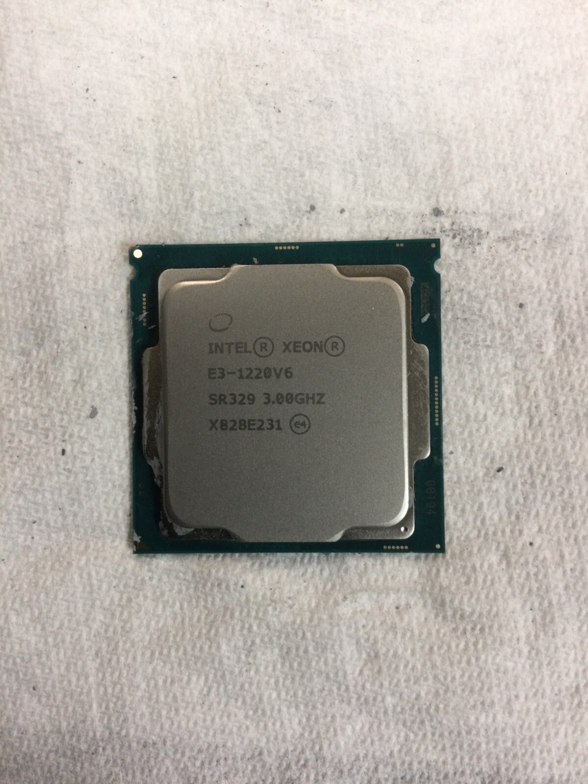 Intel Xeon E3-1285L V4 SR2B1 3.4 GHz 4-Cores 6 MB Cache LGA 1150 Processor