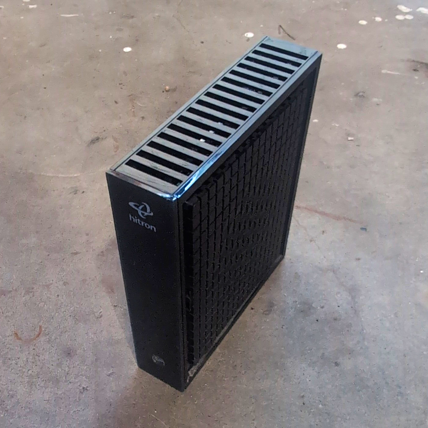 Hitron CGNM-2250 DOCSIS 3.0 Cable Modem Router Combo 960 Mbps 4-Port USB
