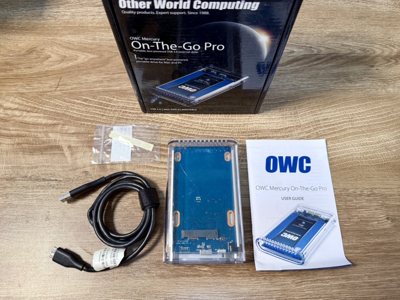 OWC Mercury On-The-Go Pro USB 3.0 Portable 2.5" Drive Enclosure Kit