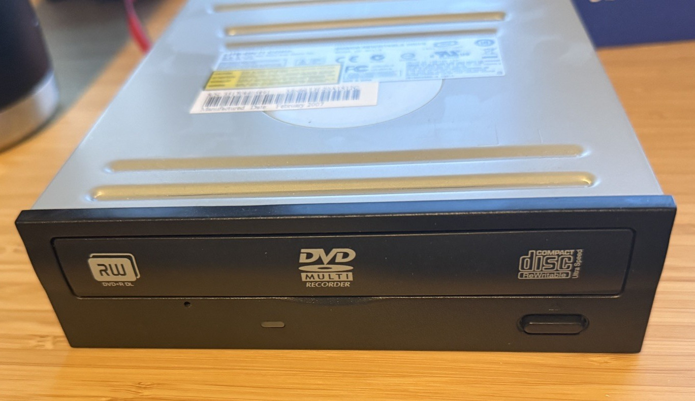 Lite-On LH-20A1S 20X DVD±R DVD/CD Rewritable Burner Drive – SATA Tested