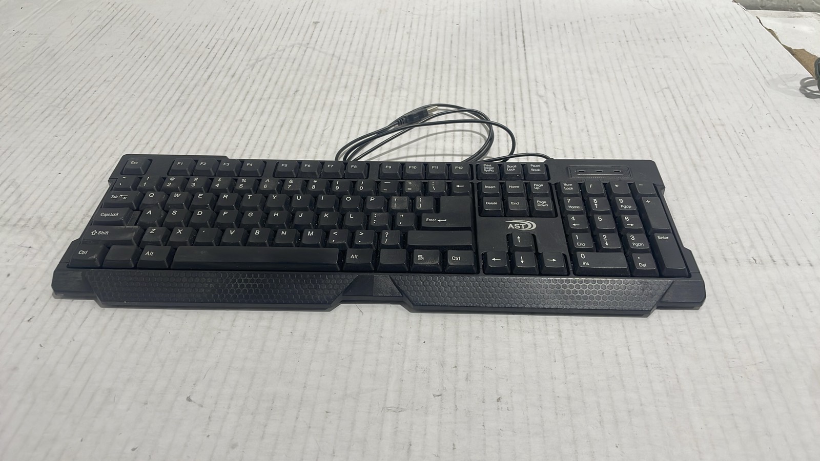 AST Kin-16 Retro PC PS/2 Clicky Computer Keyboard Vintage Black