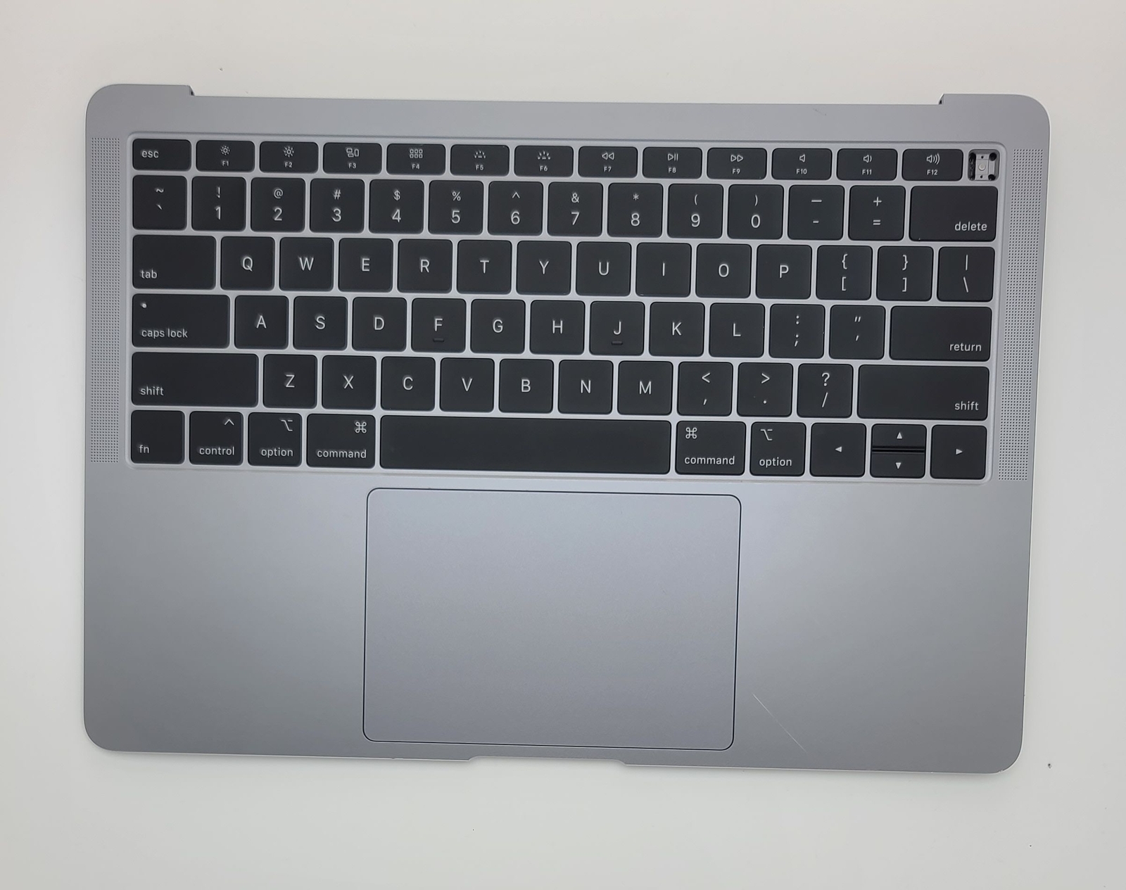 GRD B+ MacBook Air 13” A1932 Gray Top Case Keyboard Touchpad, Battery is dead