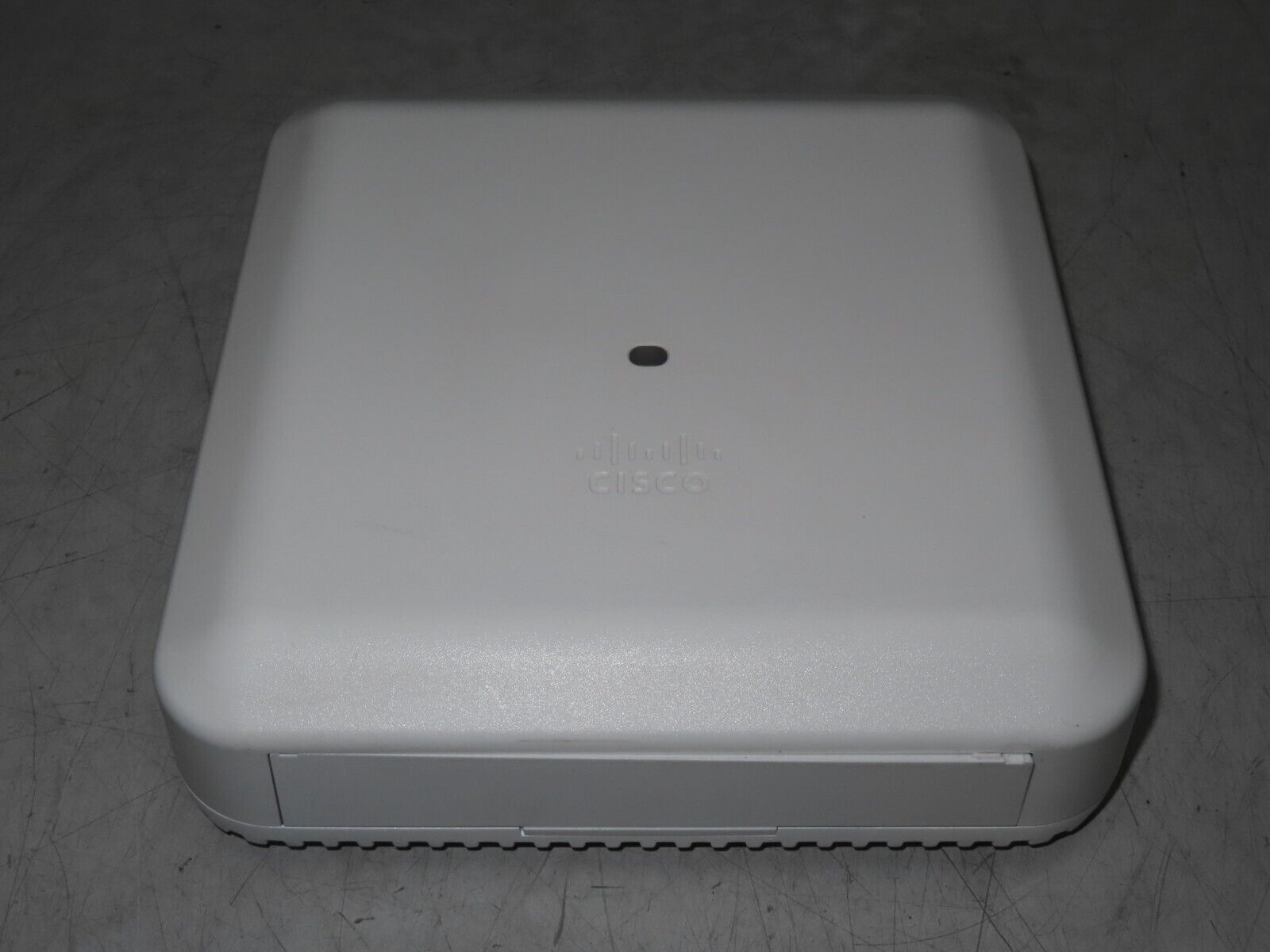 Cisco Aironet 3800 Series Wi-Fi Access Point AIR-AP3802I-B-K9 **Very Clean**