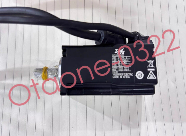 1PCS NEW Yaskawa SGCXJ-01AMA6SC2 Servo Motor Fast delivery Via Fedex/DHL