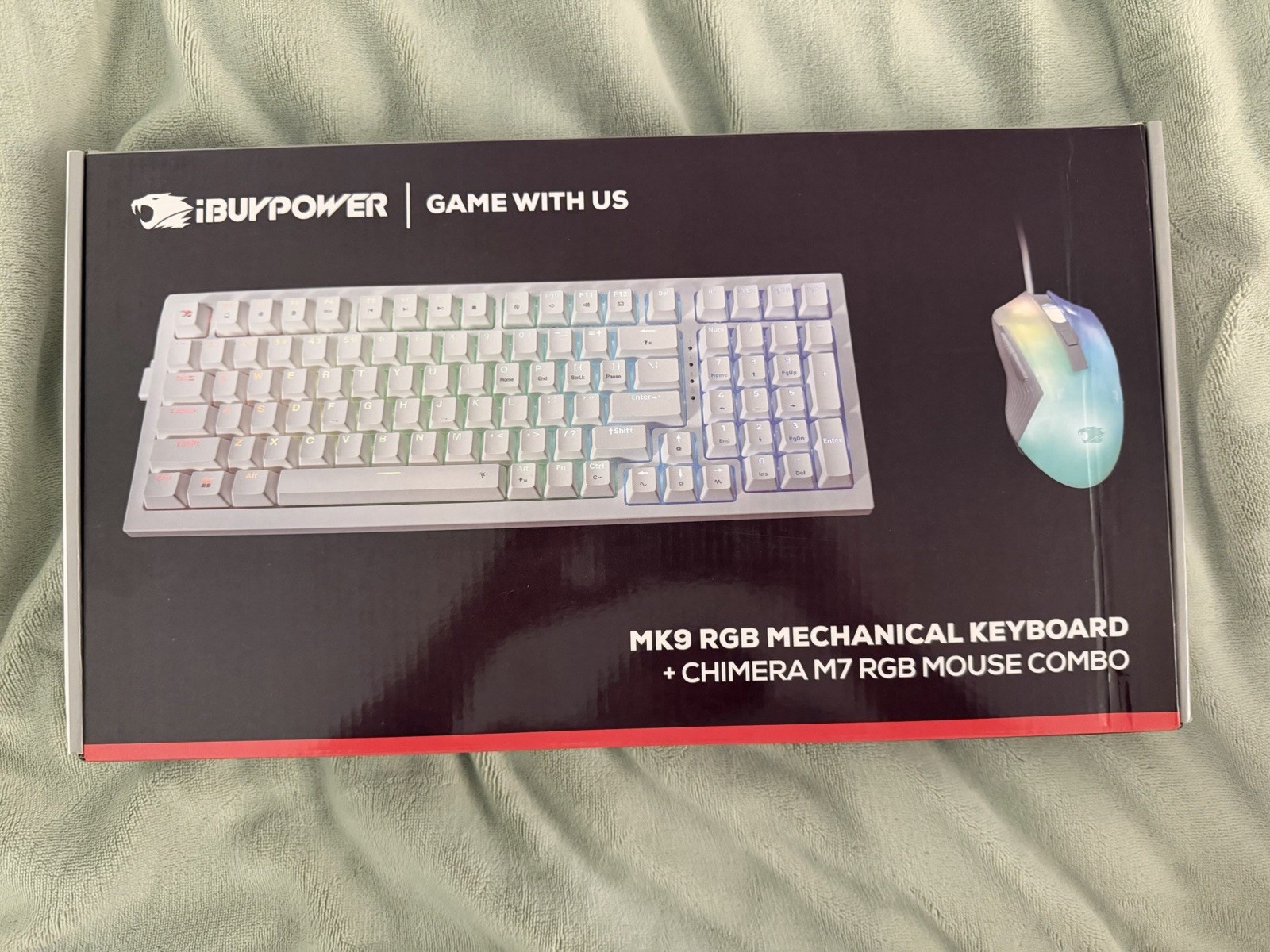 iBUYPOWER MK9 RGB Mechanical Keyboard and Chimera M7 RGB Mouse Combo White NEW