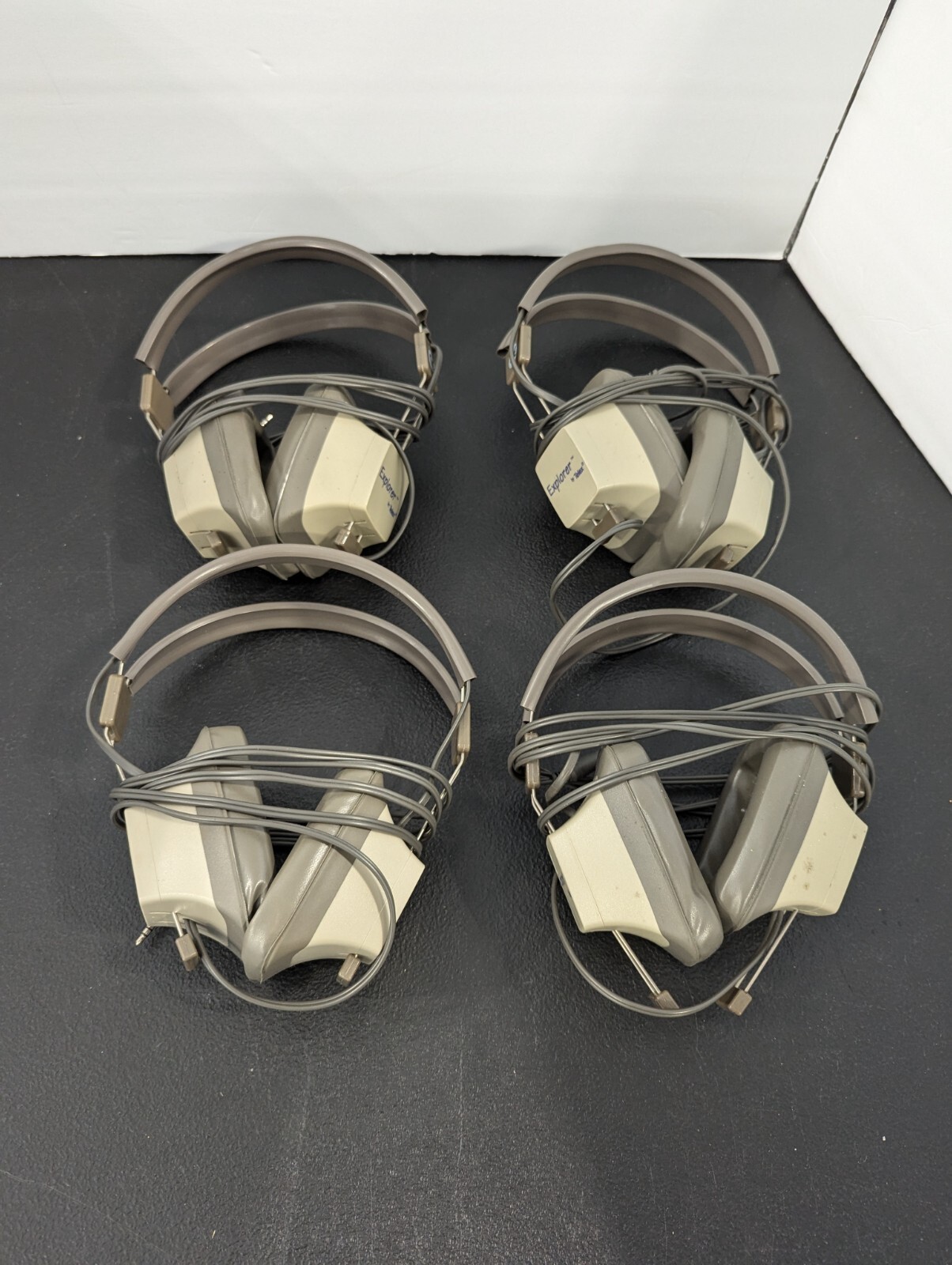 Lot of 4 Telex Explorer 3.5mm Plug - Tan Brown Audio Sound Music Headphones