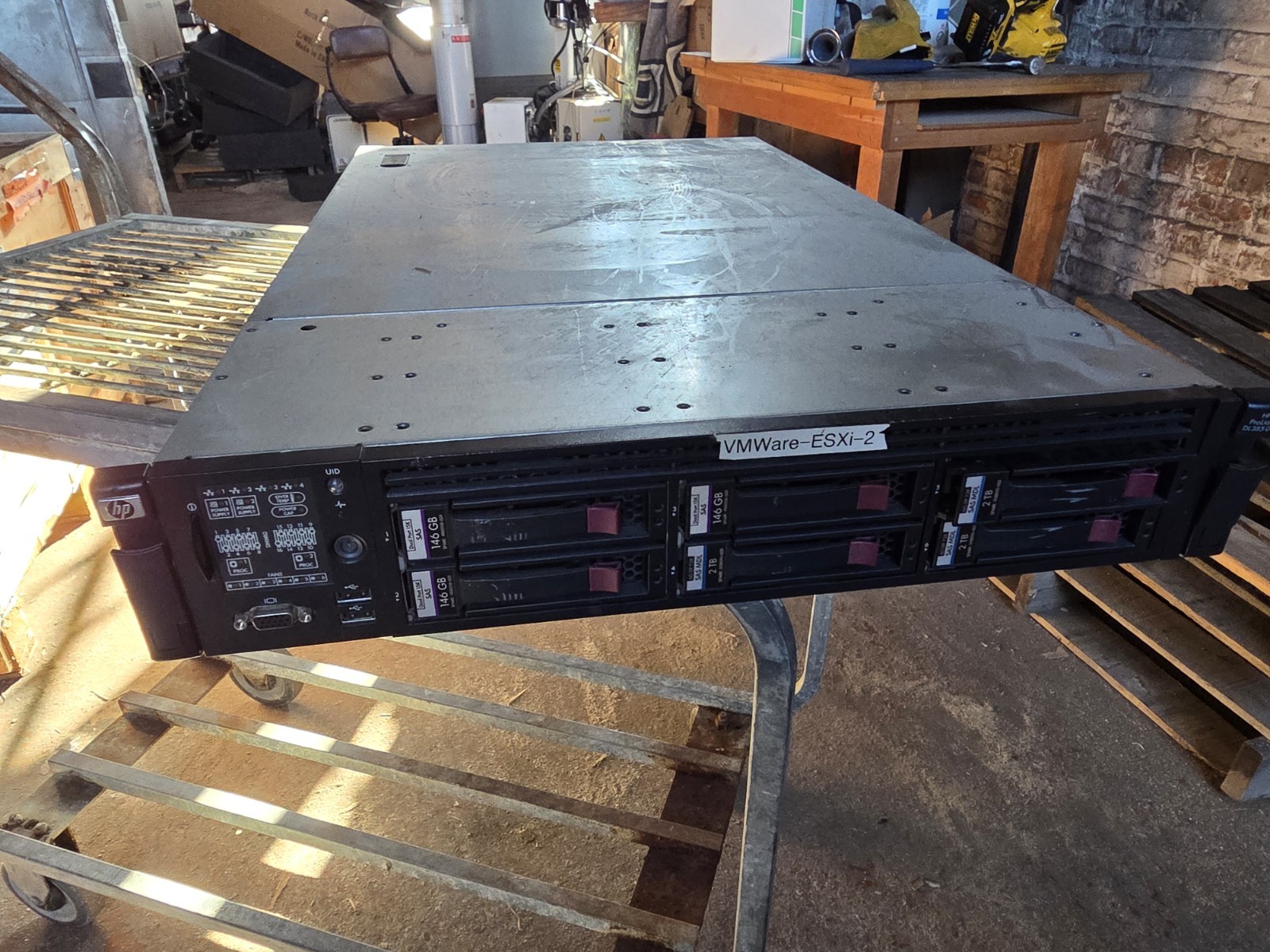 HP Proliant DL385 G6 Server - 