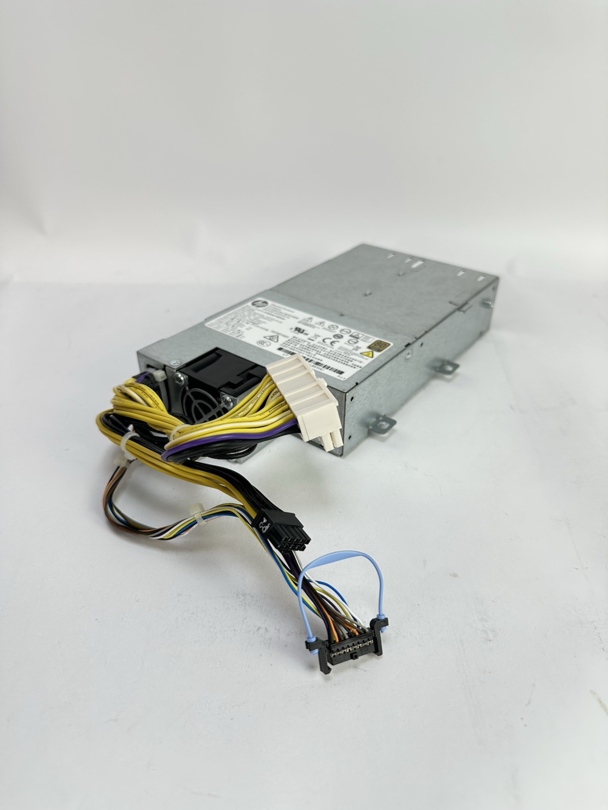 HP 745813-B21 DL150 G9 RPS Backplane Kit 743908-001 745711-201 784636-001 Gen9