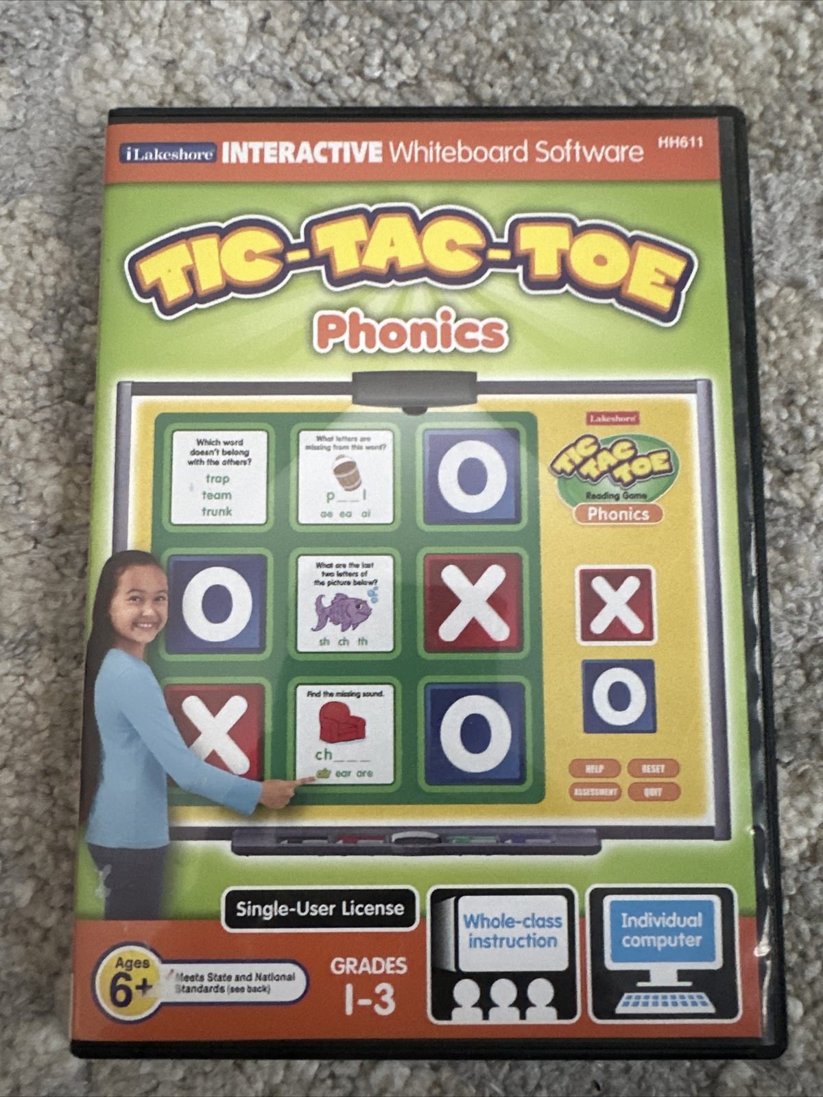 Tic Tac Toe Phonics Game  Interactive Whiteboard (CD-Rom) Lakeshore Grade 1-3