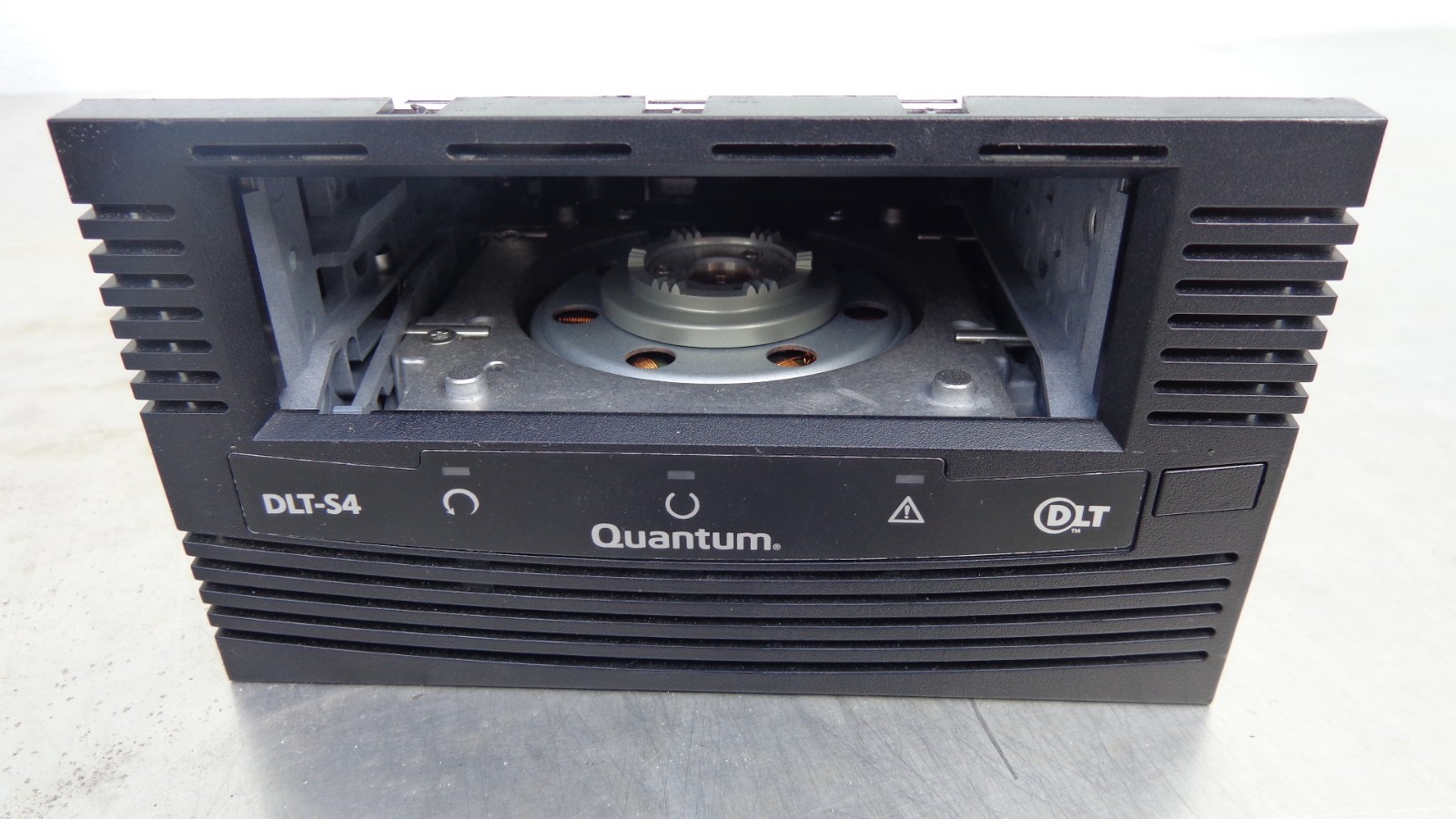 Quantum Tape Drive INTERNAL DLT-S4 LVD 1.6Tb DLTS4 TC-S45AT-XS