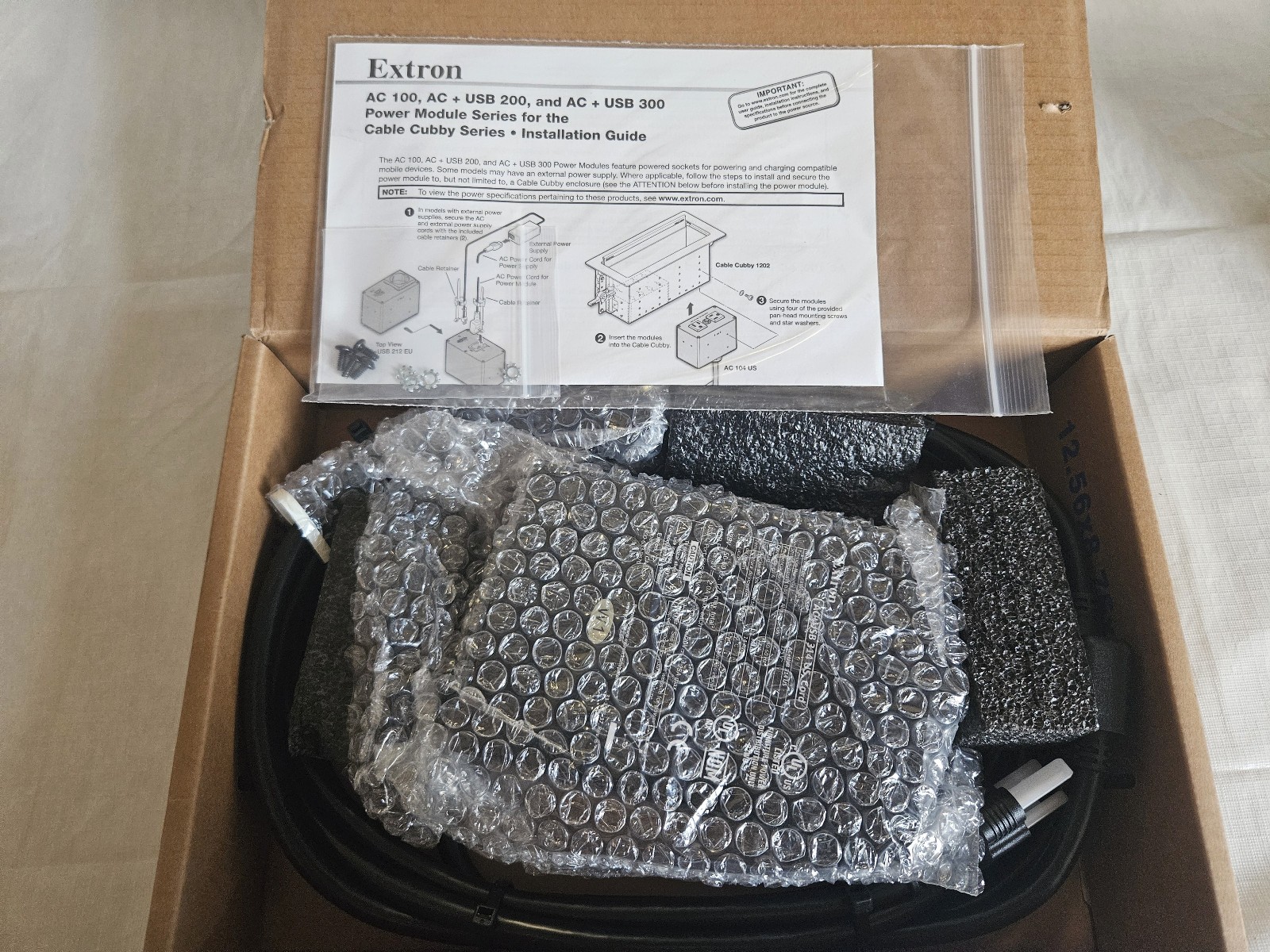 Extron AC+USB 314, Power Module w/cord Brand New
