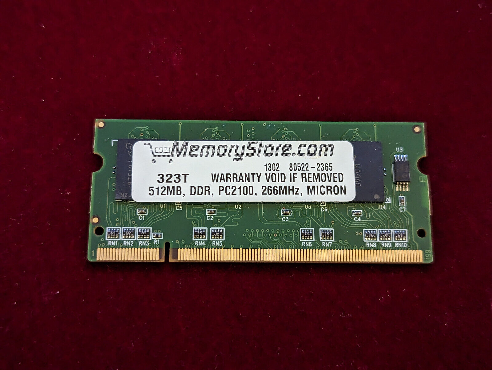 MICRON 64 MB LAPTOP RAM (MT4LSDT864HG-10EB1)  144 PIN DDR1, 100 MHz, PLC100, CL2