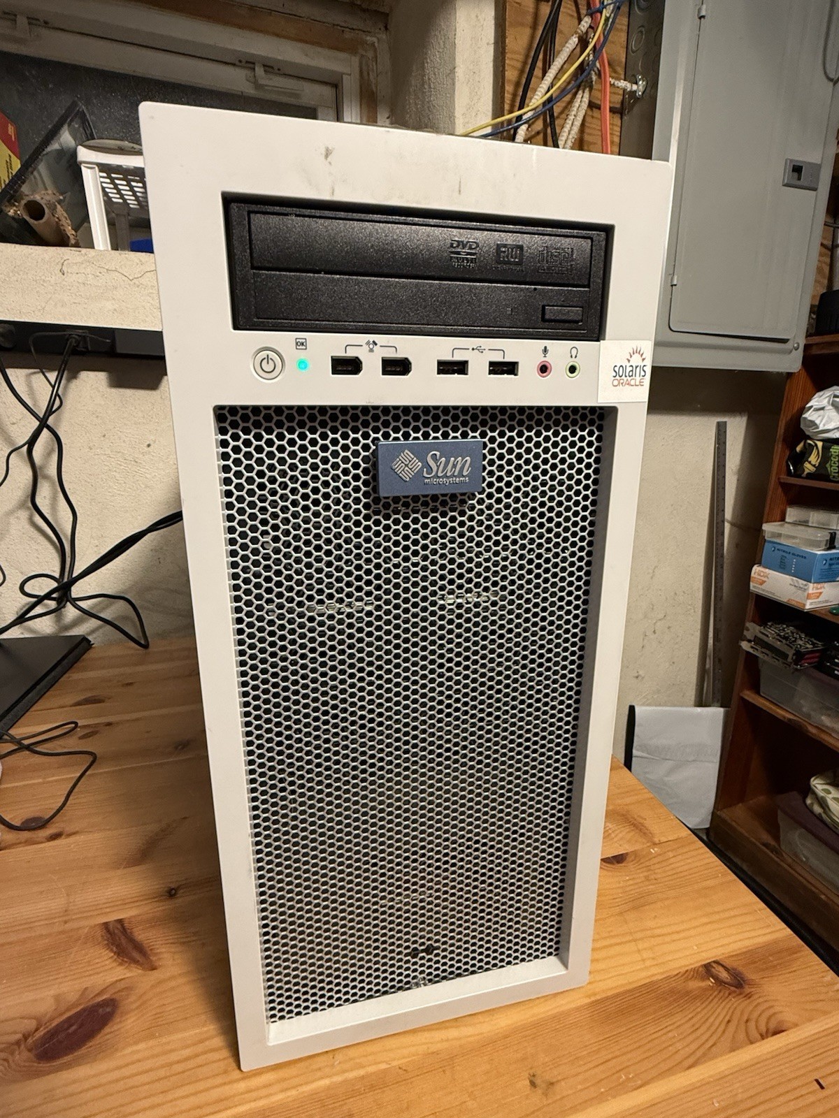 READ-issues Sun Ultra 27 Intel Xeon W3540 NVIDIA Quadro K620 2x500GB 4? GB RAM