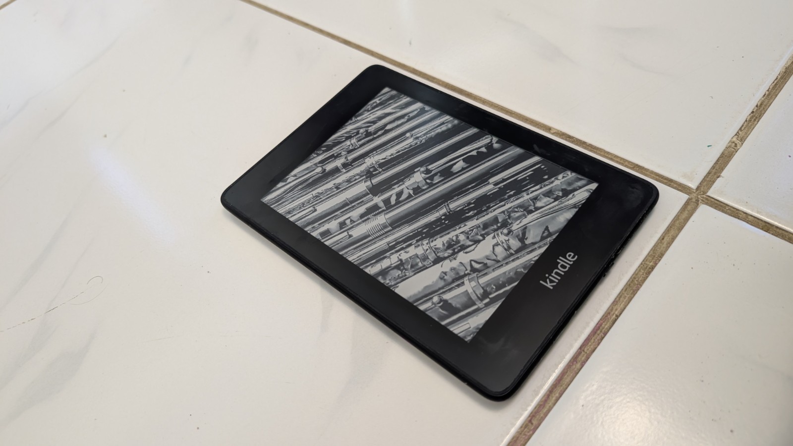 Amazon Kindle Paperwhite 10th Gen 32GB Black eReader Wi-Fi | Model PQ94WIF