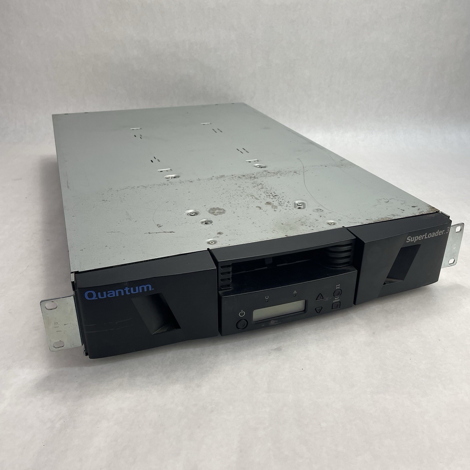 Quantum L700 SuperLoader 3 Tape Autoloader No Power Cord For Parts