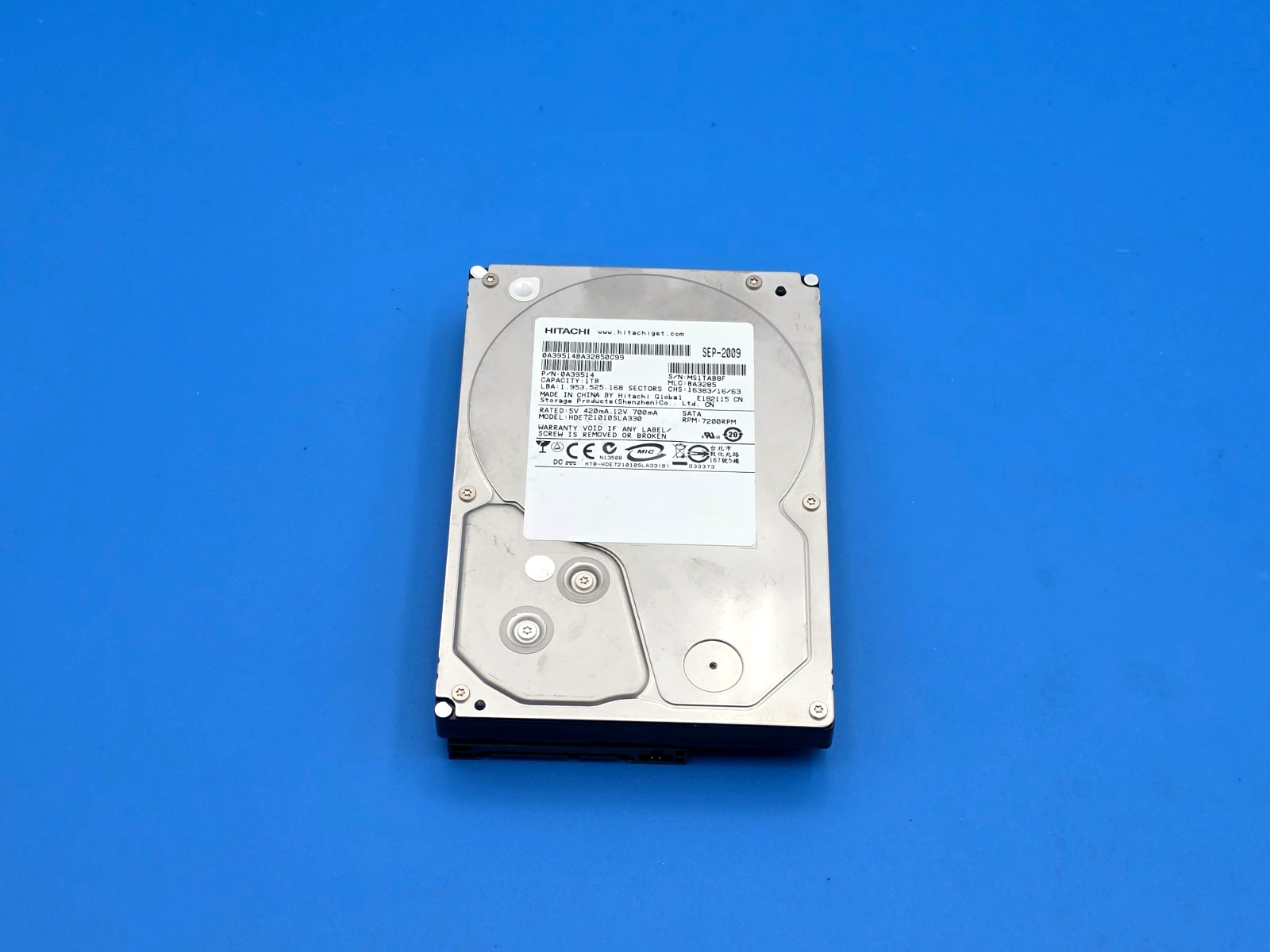1TB 7.2K RPM SATA II 3.5" HDD Hitachi HDE721010SLA330