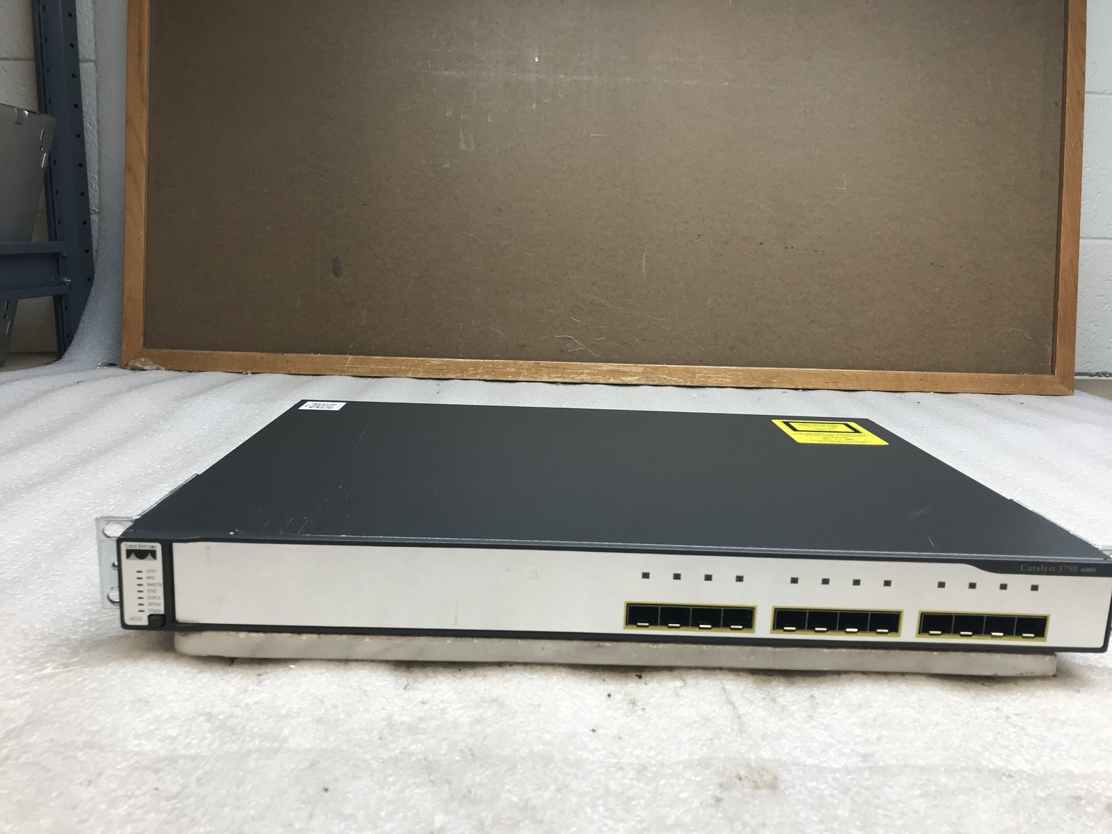 Cisco Catalyst WS-C3750G-12S-S Catalyst Series Switch W/Rack Mount
