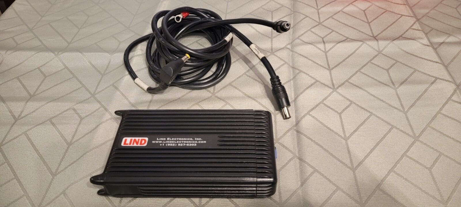 Genuine LIND CF-LNDDC120 Panasonic Toughbook Vehicle Car Adapter With Cords