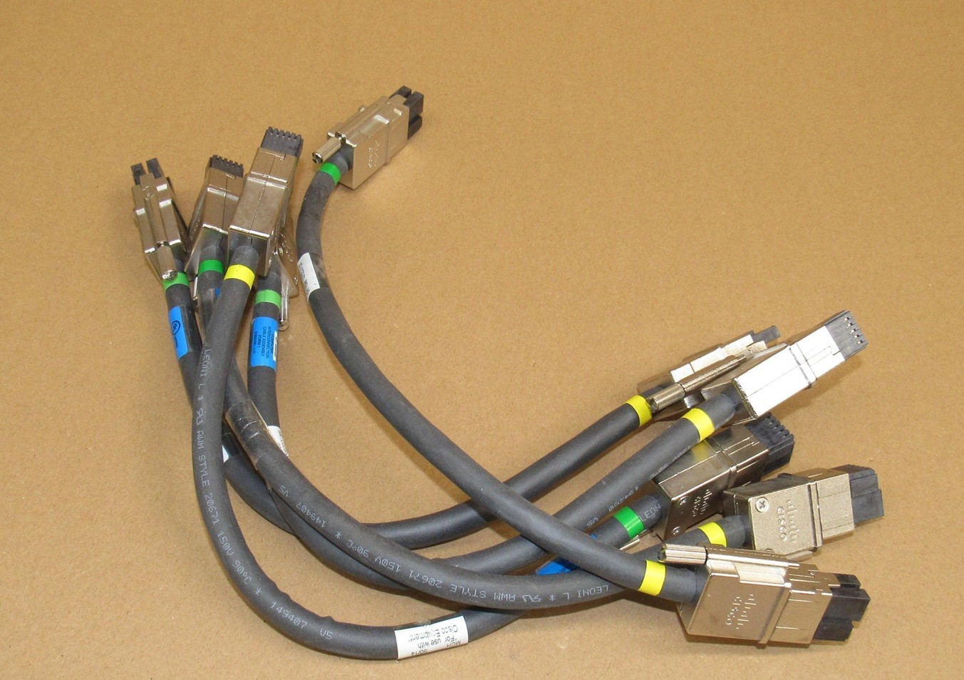 ** LOT of 8 ** Cisco Stack-T1-50CM StackWise 50CM Stacking Cable