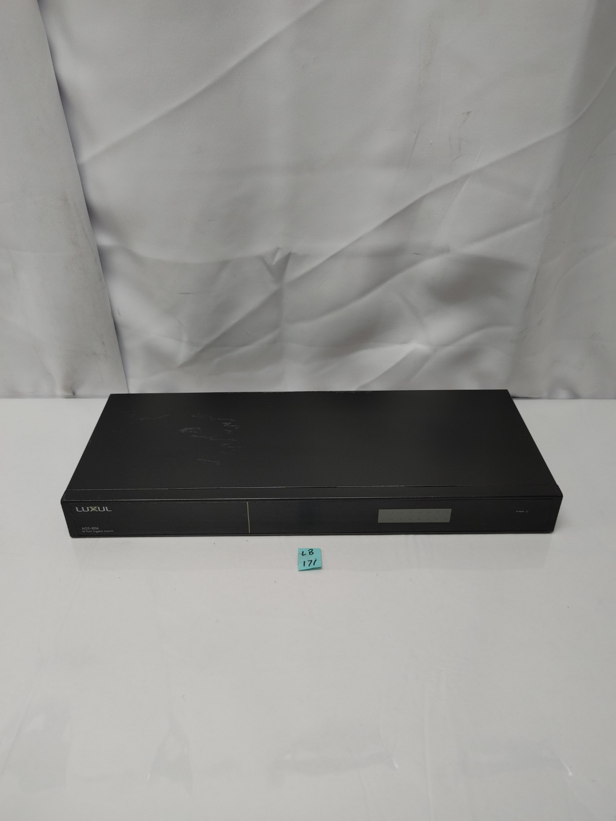 Luxul AGS-1016 AV Series 16-Port Gigabit Switch
