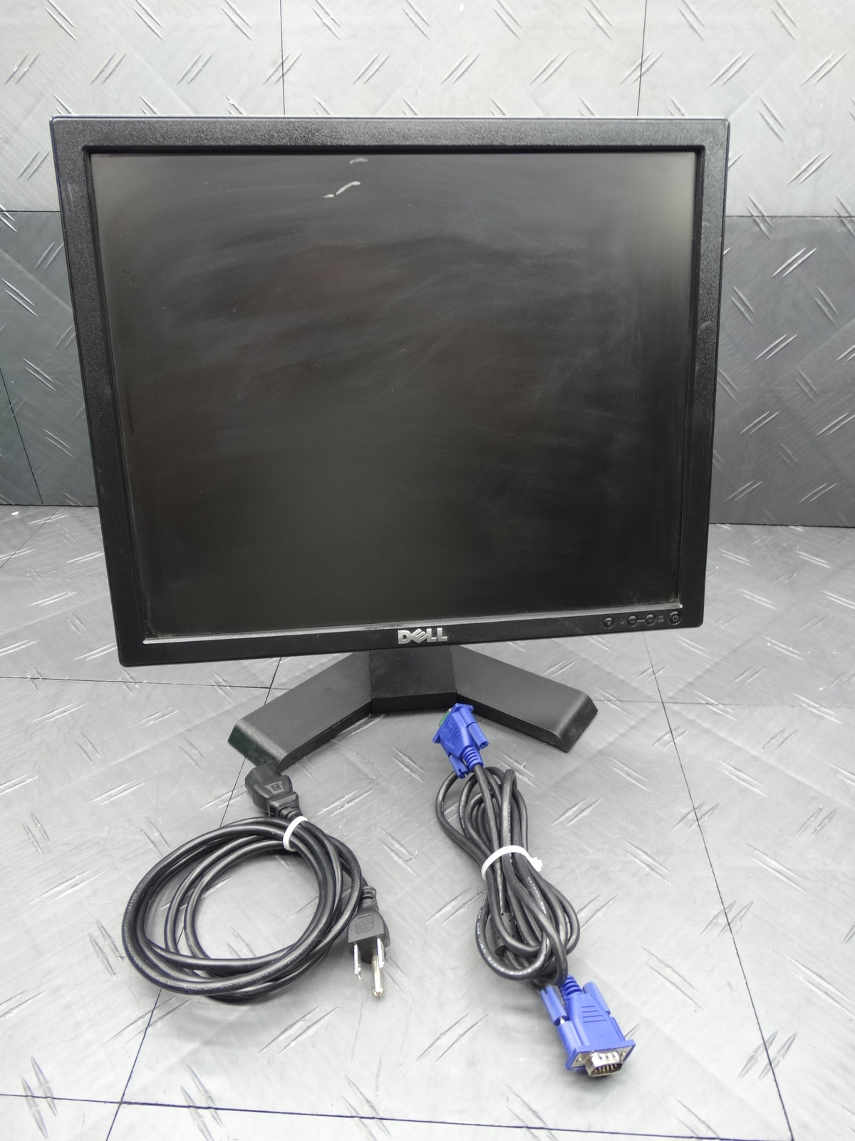 Dell 17in Flat Panel LCD Monitor 1280 x 1024 Black 60Hz E170Sb