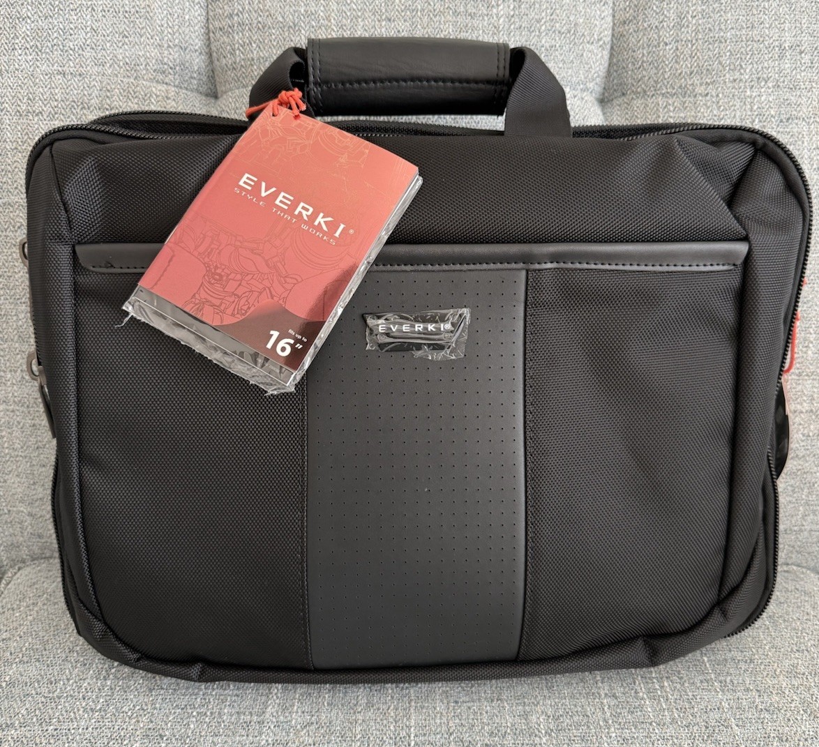 NWT Everki Versa Business Laptop Black Briefcase Shoulder Checkpoint Friendly