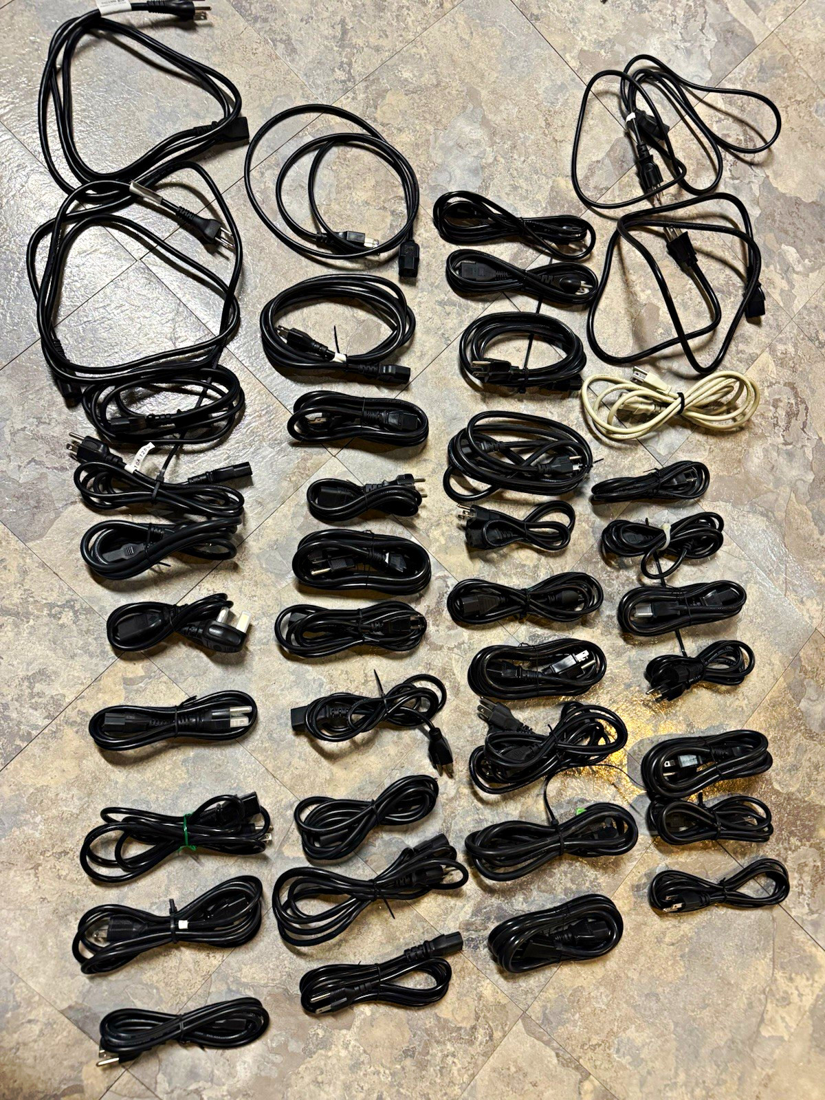 40 pack of 3-Prong Cords for Computer PC, Monitor,PSU, etc. AC Power Cords