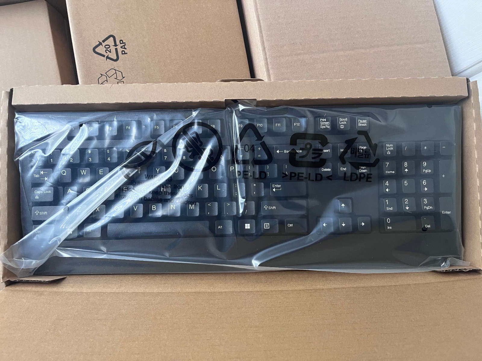 LOT OF 20 Lenovo Preferred Pro II 00XH688 USB Keyboard - NEW IN BOX