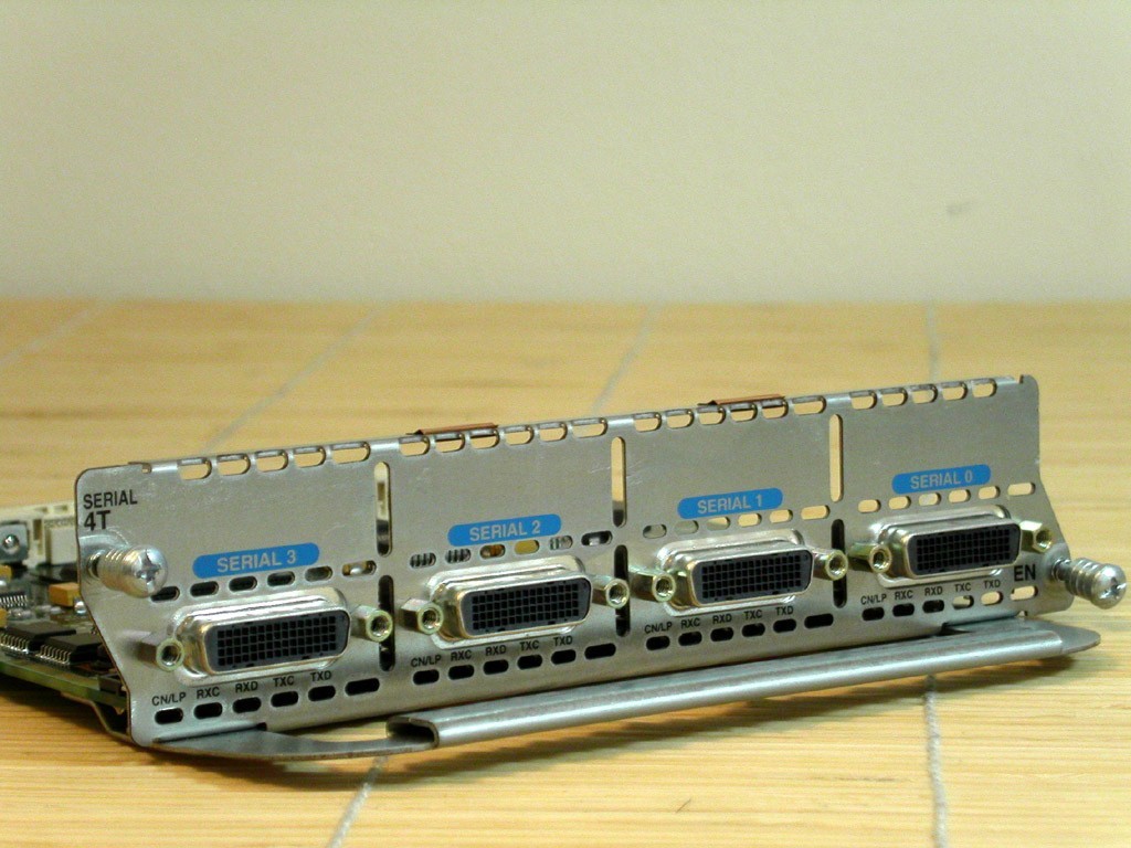Cisco NM-4T - 4 Port Serial Module, WARRANTY