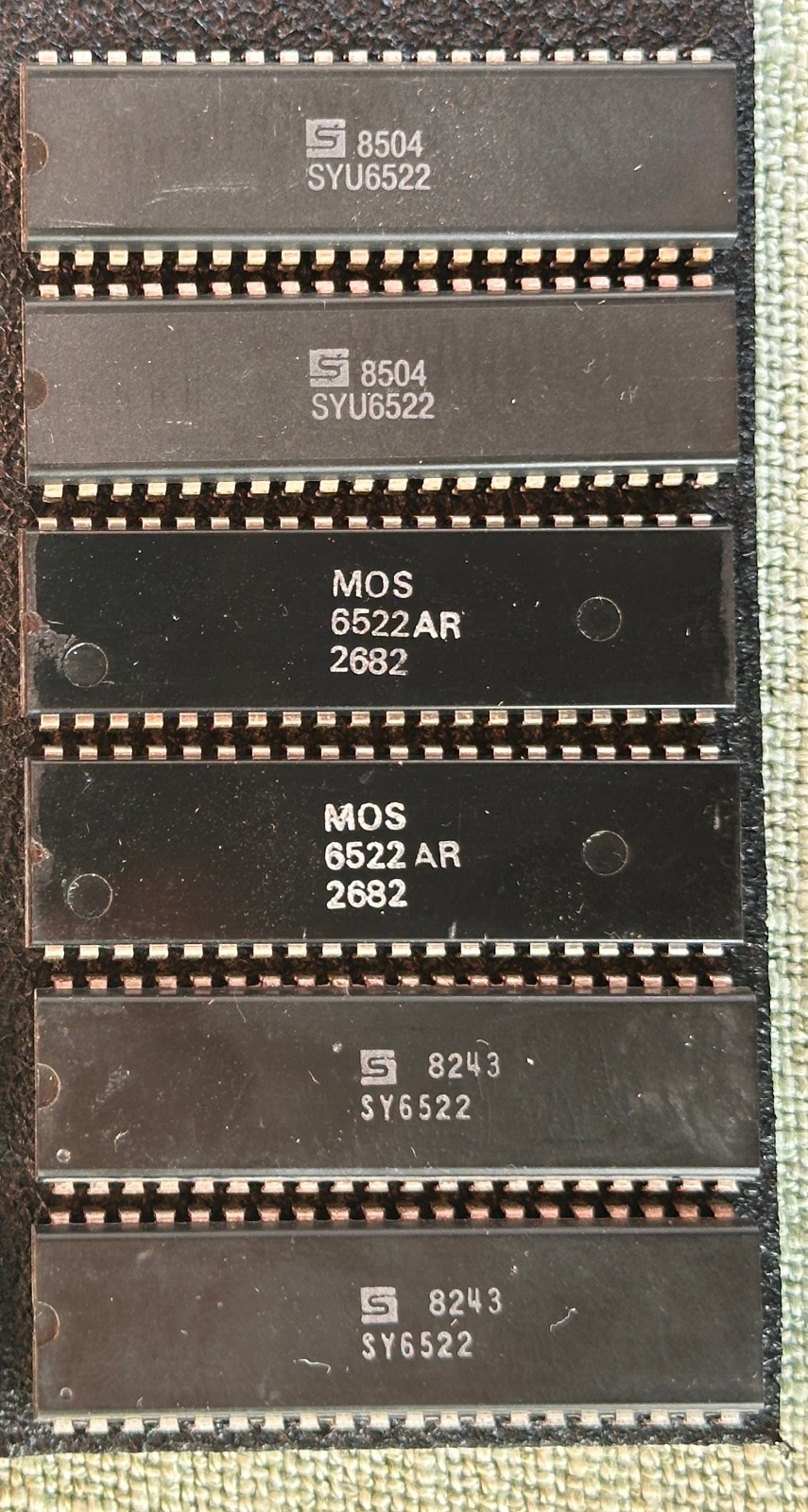 6522 (1x) Mos Chip for Commodore Vic / VC 20 Soft 1541 #