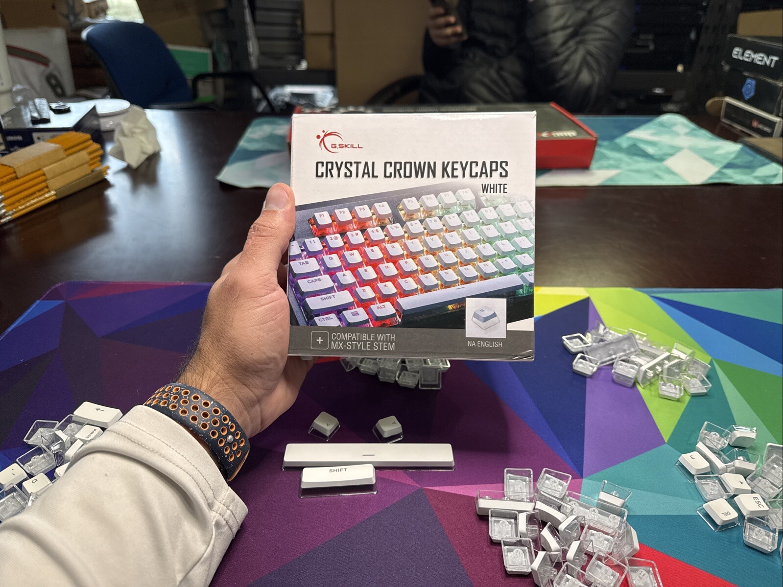 G.SKILL Crystal Crown White Keycaps - Keycap Set 104 Key Layout
