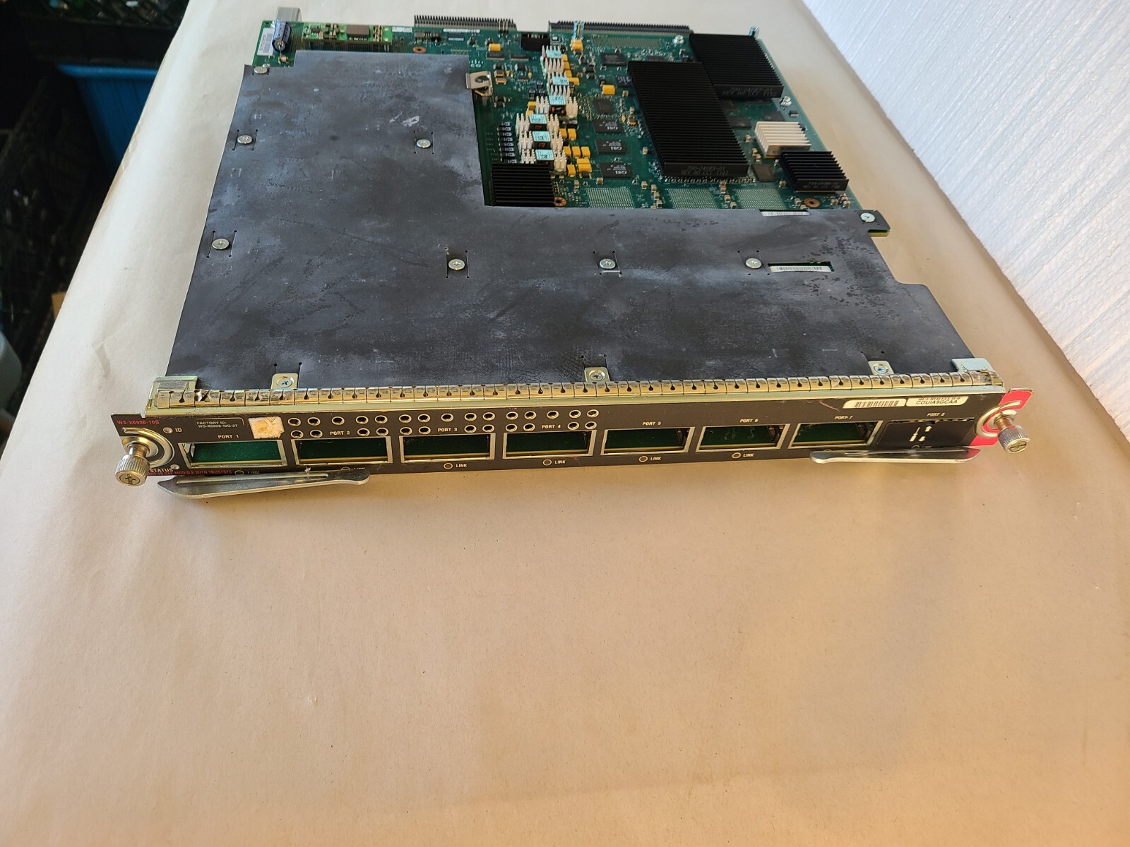 Cisco Catalyst 8-Port 10 Gigabit Ethernet Module, WS-X6908-10G V01