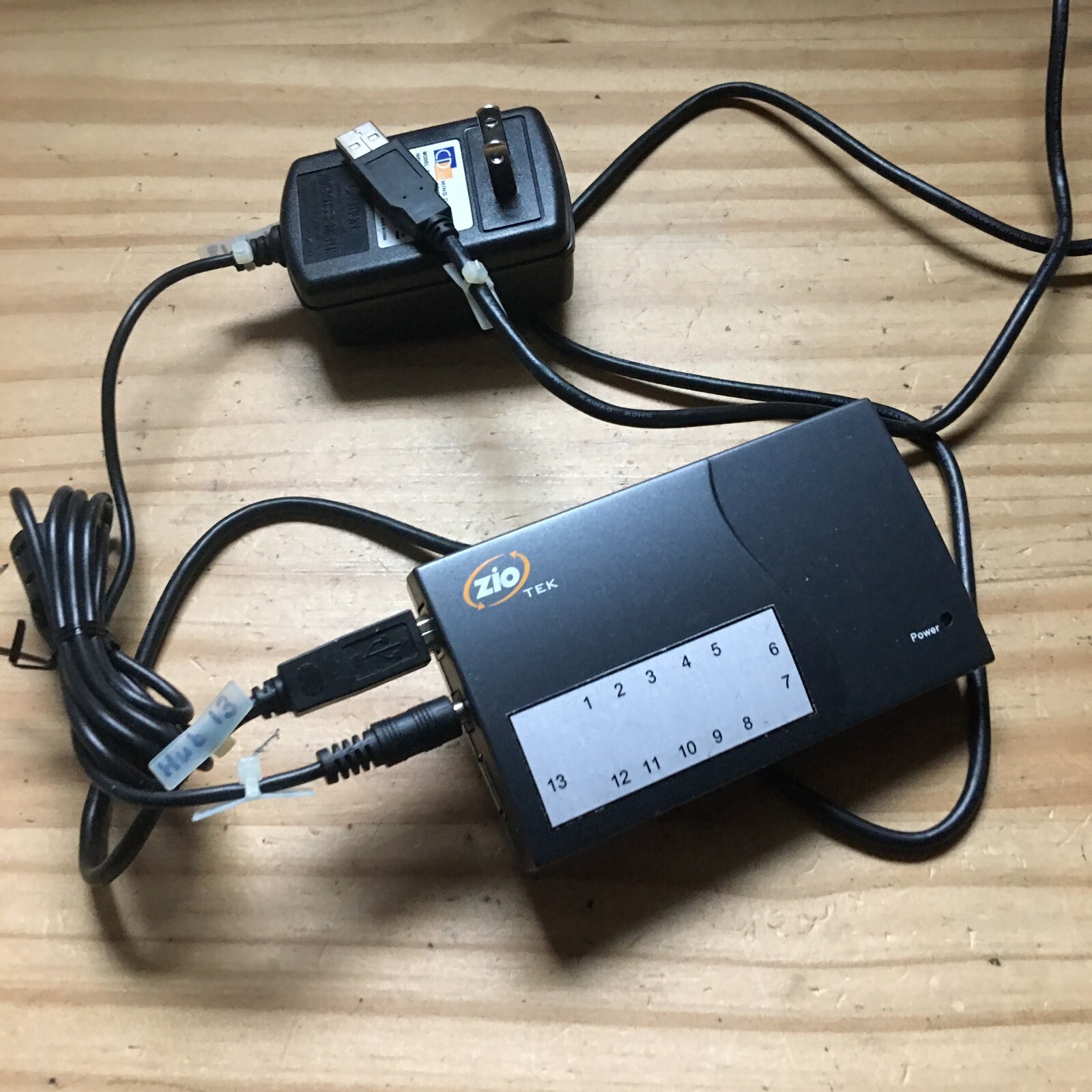 ZIO TEK 13 Ports USB Hub With Power Adapter and Cable Model:ZT1041413