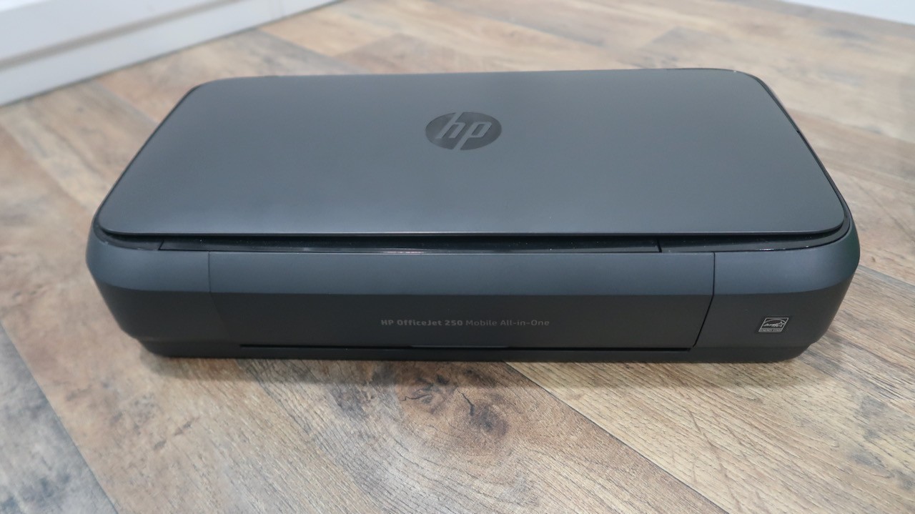 HP OfficeJet 250 Mobile Printer under 175 impressions NO Battery